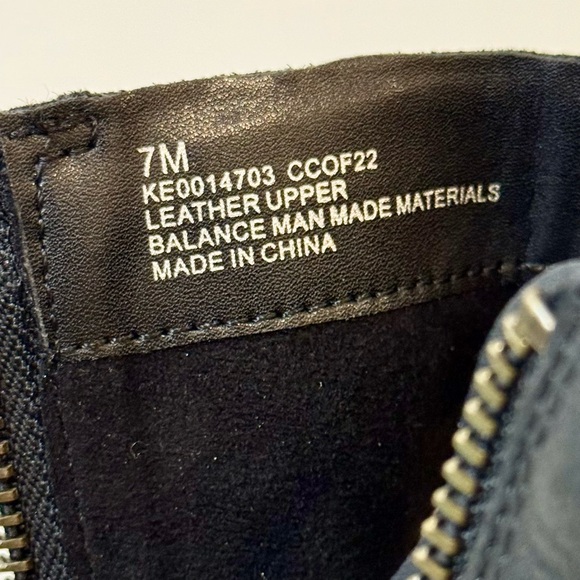 Kork-Ease Dianna Block Heel Platform Bootie in Black Size 7 - Picture 14 of 15